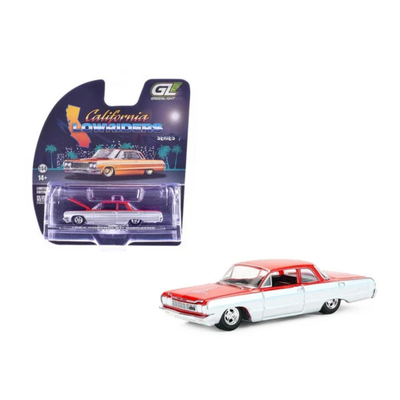 *PRE-ORDER* Chevrolet Biscayne Lowrider Silver Metallic and Red Dual-Tone 1964, 1:64 Scale