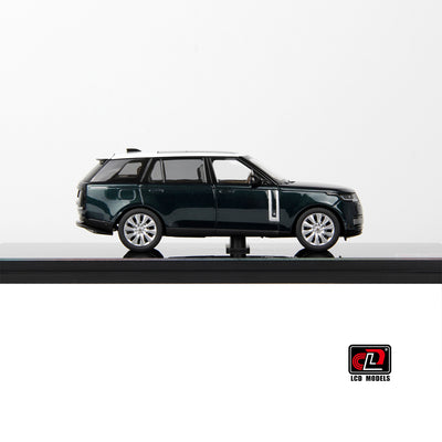 Premium scale diecast model car  – Land Rover Range Rover SV SERENITY, 1:43 Scale (Green with White Roof) Collectible
