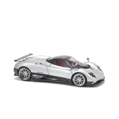 *PRE-ORDER* Pagani Zonda F - Grigio Mercurio 2005, 1:18 Scale