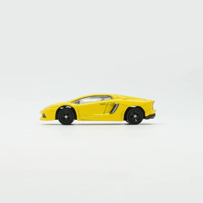 Premium scale diecast model car  – Tomica (Asia Original) A0-03 Lamborghini Aventador LP 700-4, 1:68 Scale (Yellow) Collectible