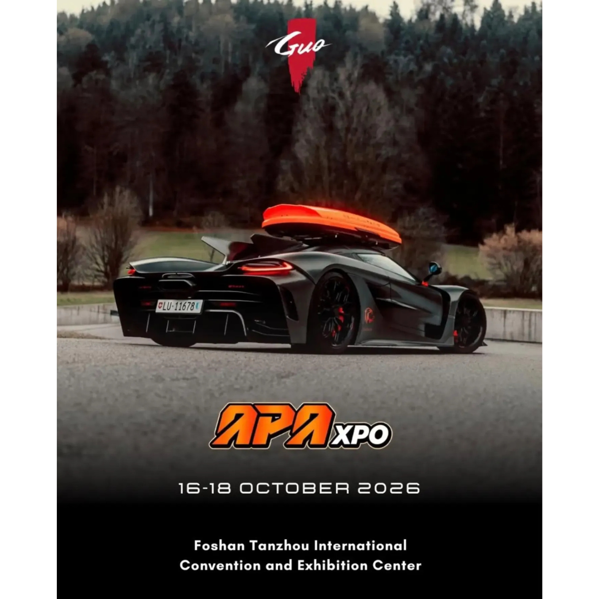 *APAXPO 2026* Koenigsegg Jesko with luggage (Limited to 99units), 1:64 Scale (Race Black)
