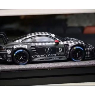 *APAXPO 2026* Porsche 911 GT3 R Black & White Checkered livery (Limited to 499units), 1:64 Scale