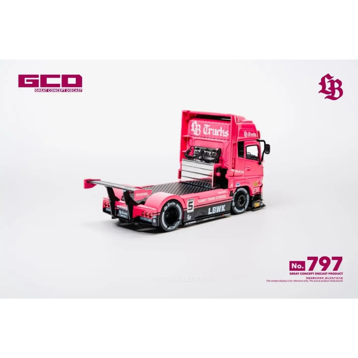 *APAXPO 2026* LB-Trucks UD QUON Head Liberty Walk Pink/Black Livery (Limited to 3700units), 1:64 Scale