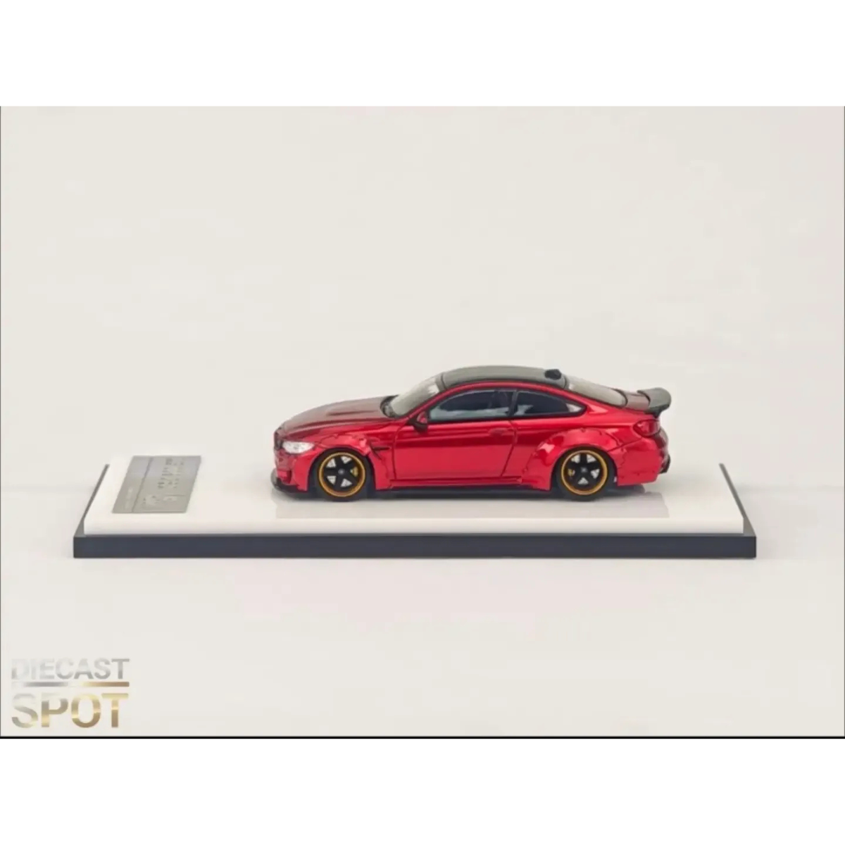 *APAXPO 2026* LB M4 F82 Metallic Red (Limited to 999units), 1:64 Scale