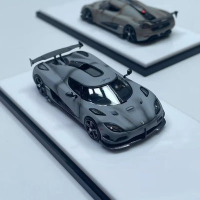 *APAXPO 2026* Koenigsegg Agera RS Combat Grey, Battle Worn Grey (Chance of Chase) Limited to 888units, 1:64 Scale