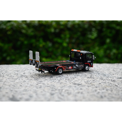 *PRE-ORDER*  CN27 Diecast - Isuzu N Series SF Express Flatbed Trailer, 1:64 Scale (2023)