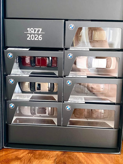 BMW 7 Series 1:64 Miniature Collection (7 Car Set), 1:64 Scale