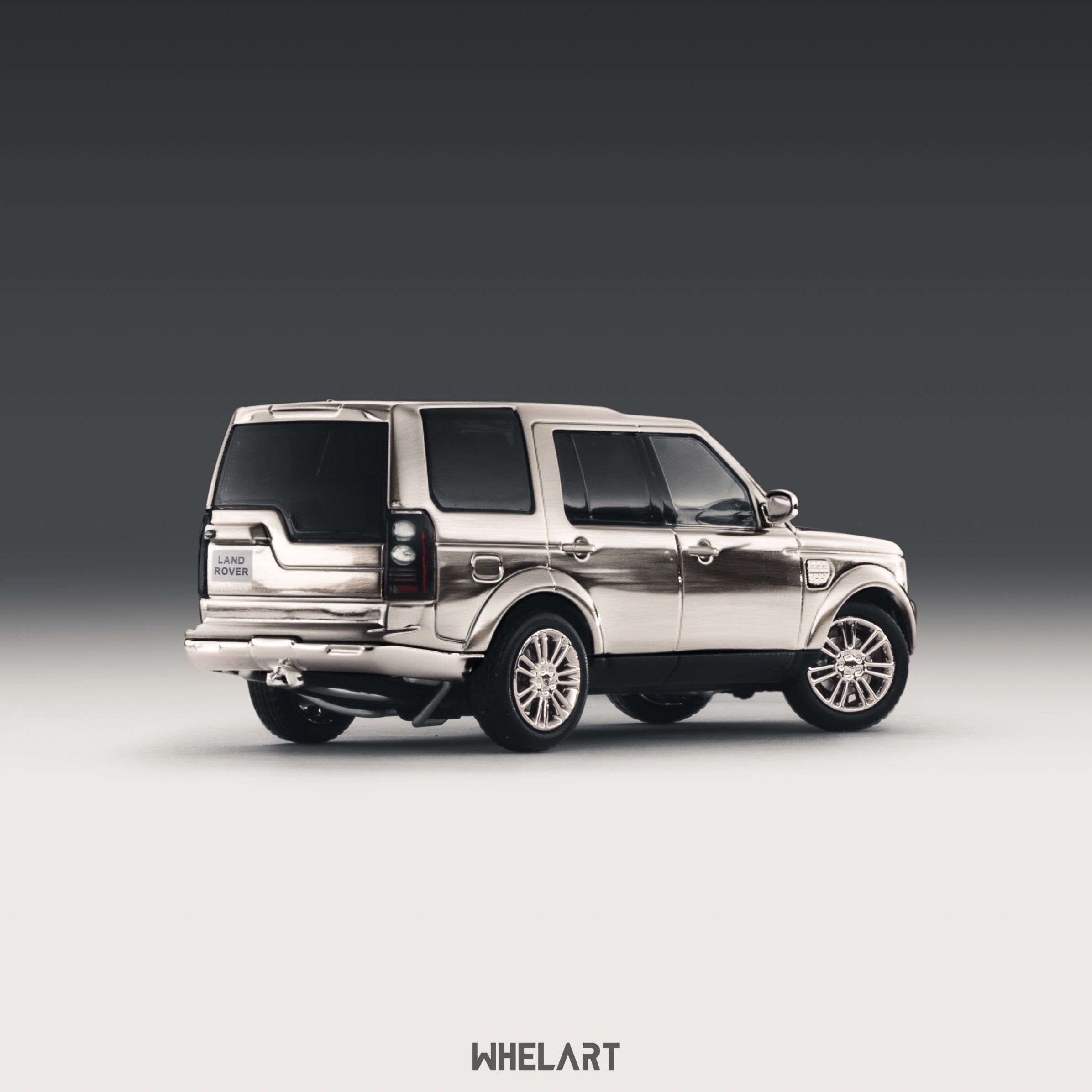 Premium scale diecast model car  – *HEC 2026* 2014 Discovery 4 Limited to 599, 1:64 Scale (Silver Chrome) Collectible