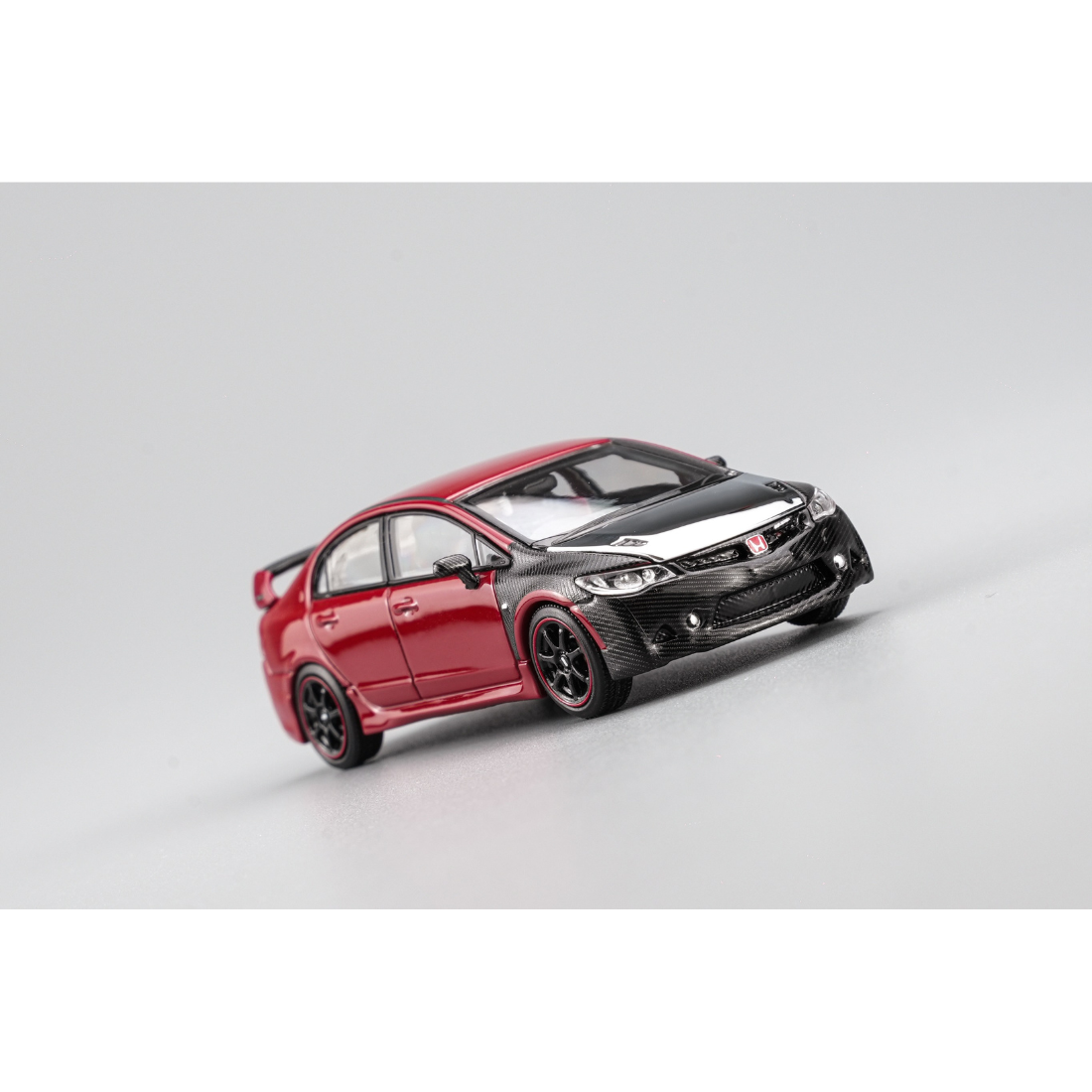 *HKTCS 2026* Honda Mugen Civic Type-RR Experimental Spec 2008 Red with Black Carbon Front (Limited to 2999pcs), 1:64 Scale