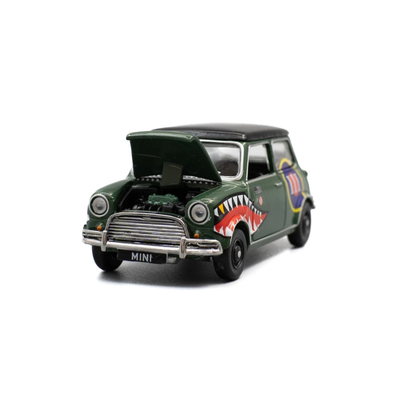 *PRE-ORDER* Art Car - Shark   (Metal Chassis, only the engine hood can be opened, while the doors on both sides cannot be opened), 1:64 Scale
