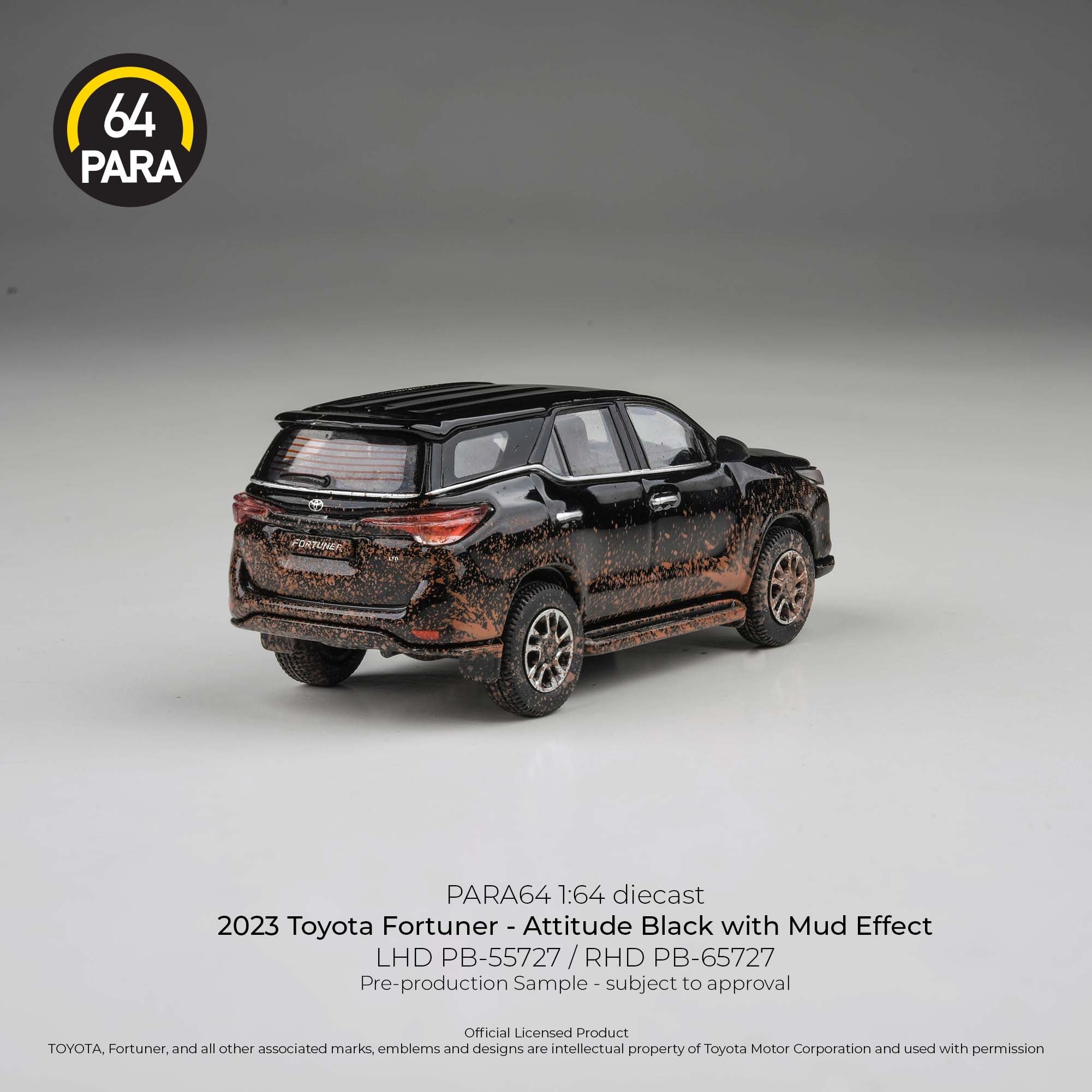 *PRE-ORDER* Toyota Fortuner (Attitude Black with Mud Effect) 2023, 1:64 Scale