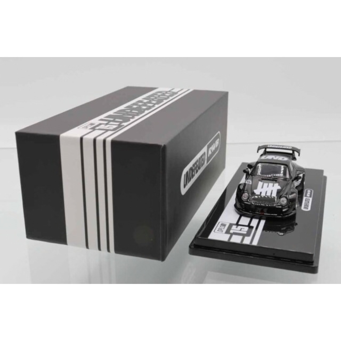 *TASKL 2026* RWB 964, 1:64 Scale (Black)