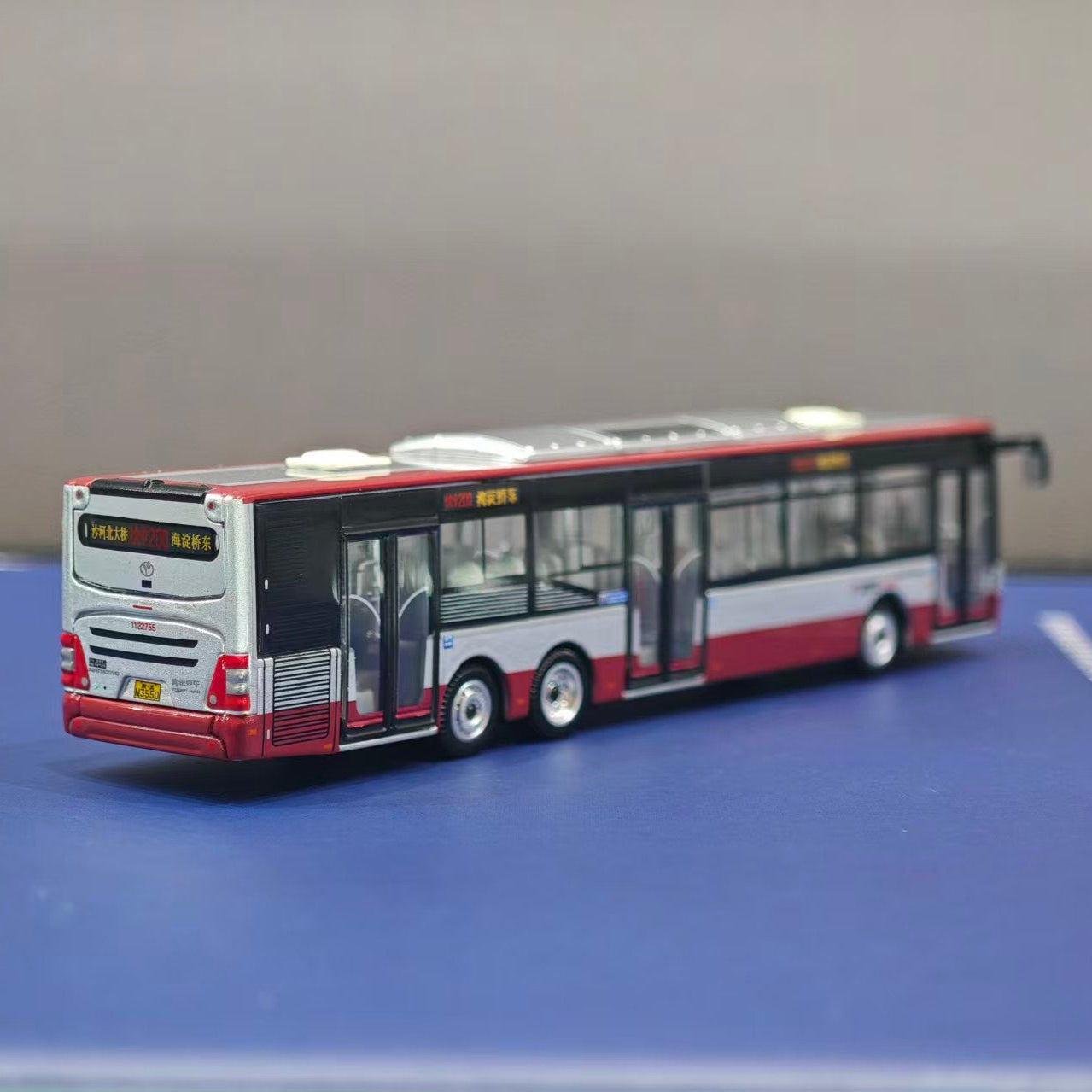 *HEC 2026* City Couch Bus, 1:110 Scale  (Maroon & Grey)