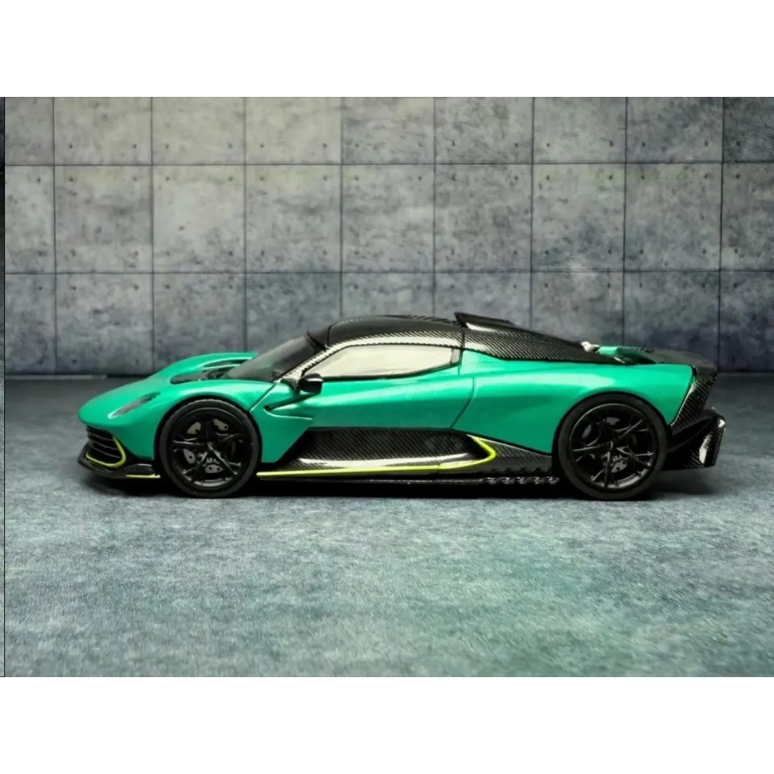 *PRE-ORDER* Aston Martin Valhalla, 1:64 Scale (British Green)