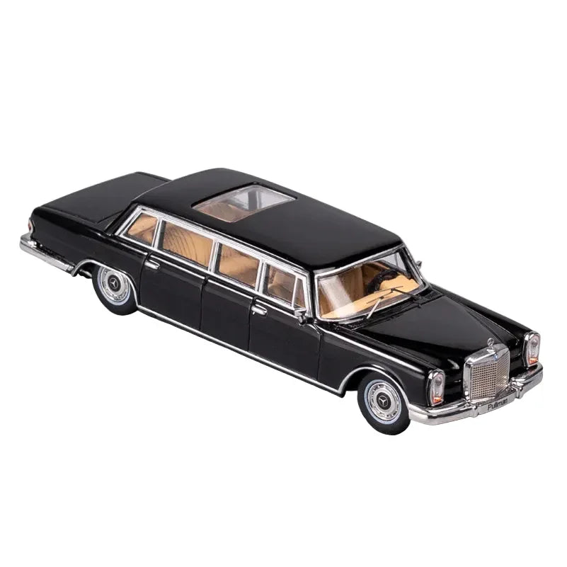 Premium scale diecast model car  – Mercedes-Benz 600 Pullman Limousine No.33, 1:64 Scale (Black) Collectible