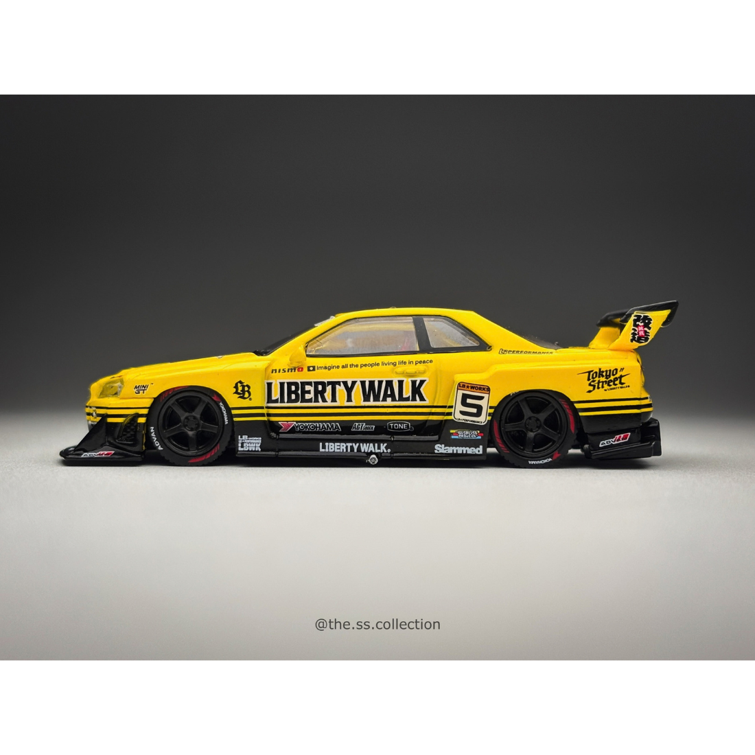 Nissan Skyline ER34 LBWK, 1:64 Scale (Yellow)