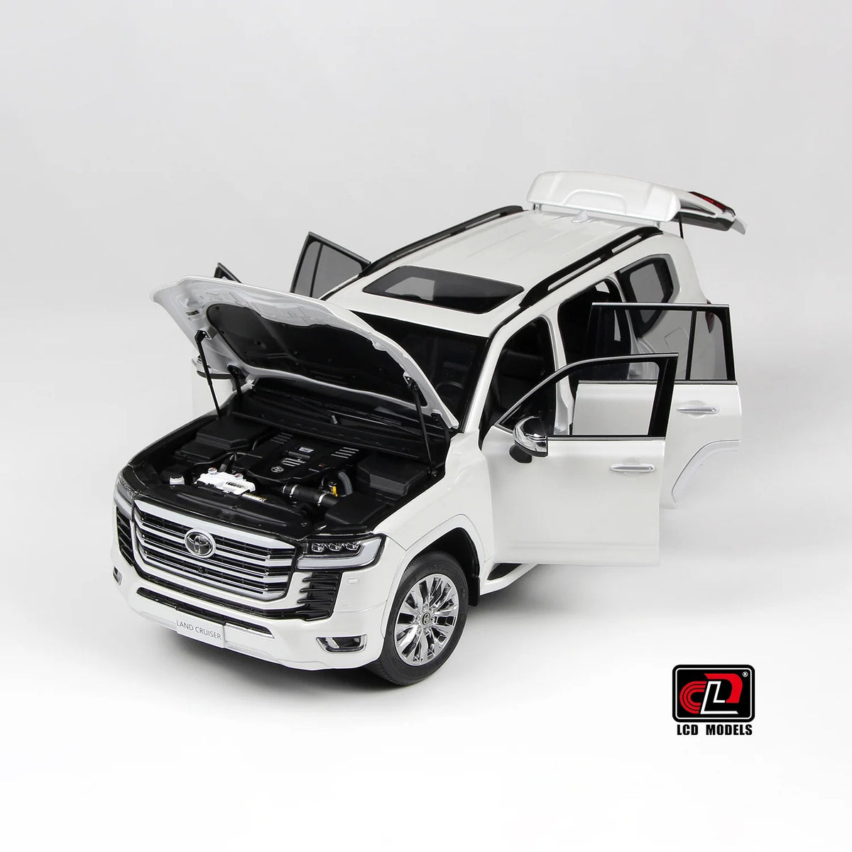 Toyota Land Crusier 300-ZX-White, 1:18 Scale