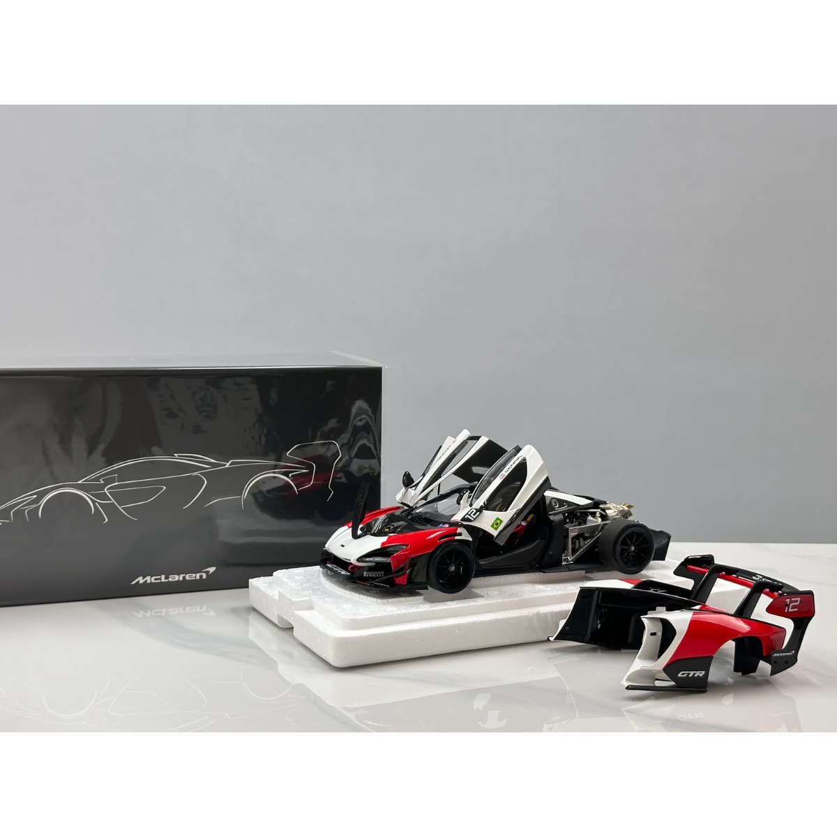McLaren Senna GTR come with DIY logo, 1:18 Scale (Red with White)