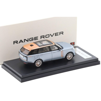 Land Rover Range Rover, 1:64 Scale (Ionian silver)