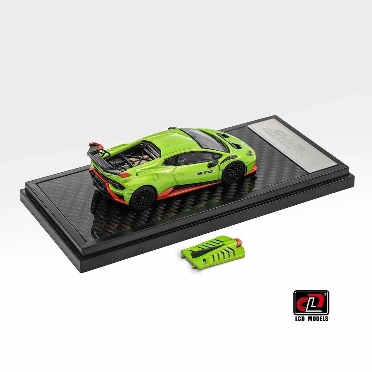 Lamborghini Huracan STO, 1:64 Scale (Green)