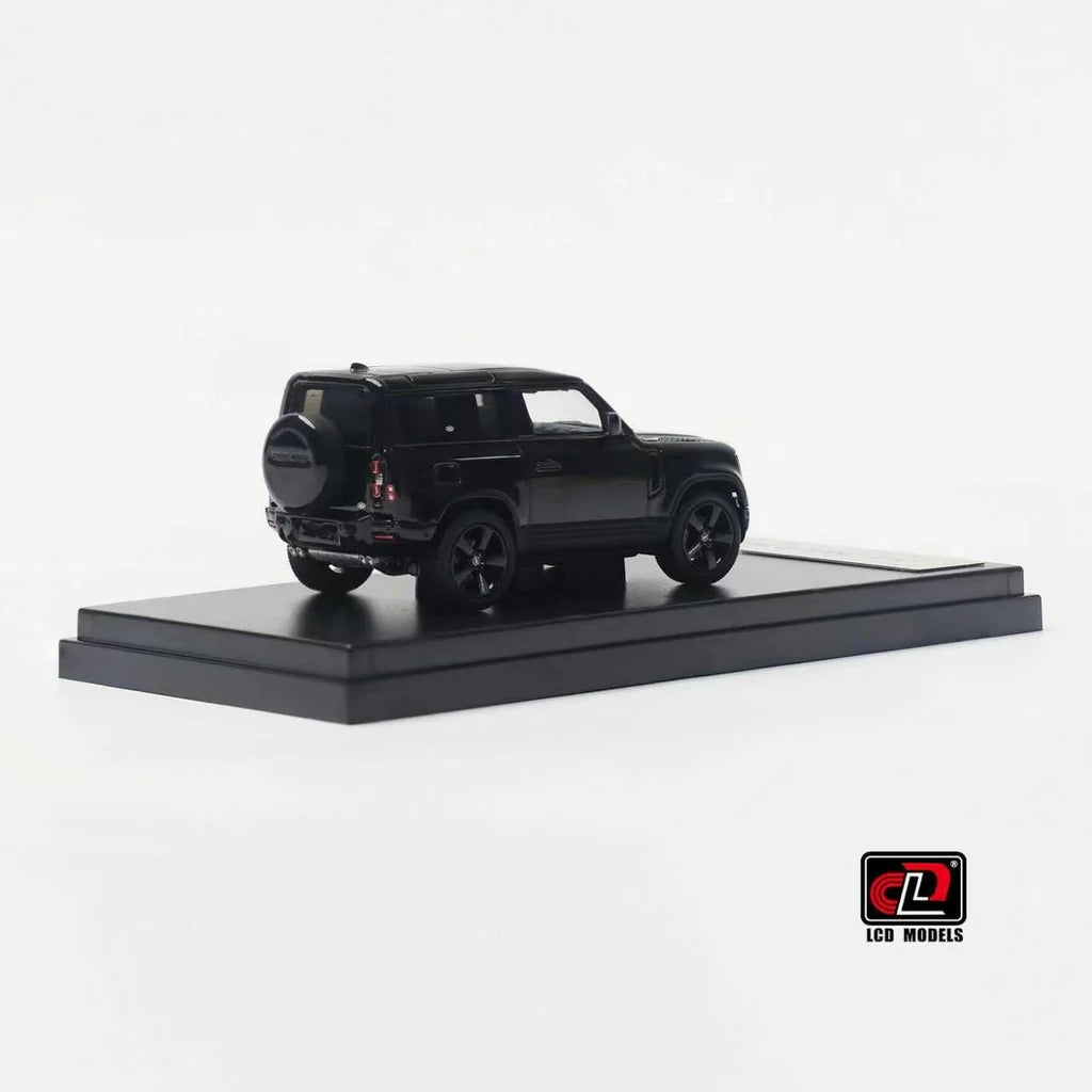 Land Rover DEFENDER 90, 1:64 Scale (Black)