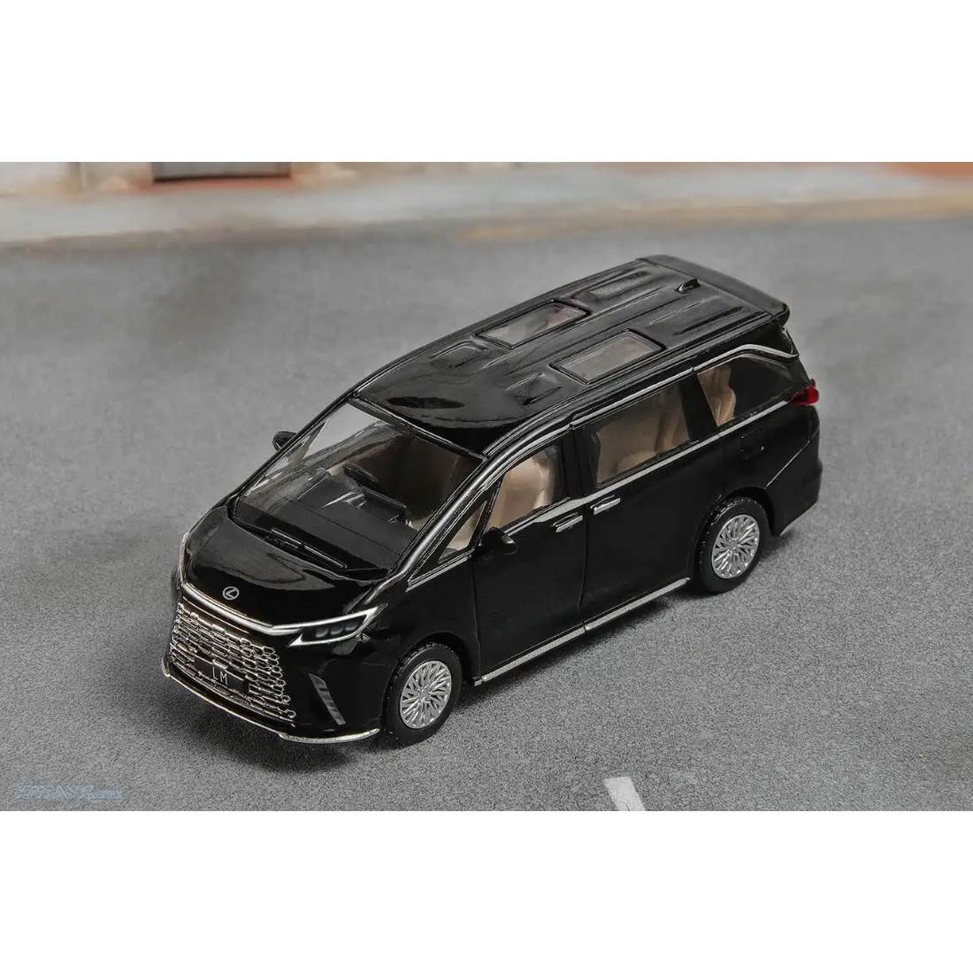 *PRE-ORDER* Lexus LM500h 2023, 1:64 Scale (Black)