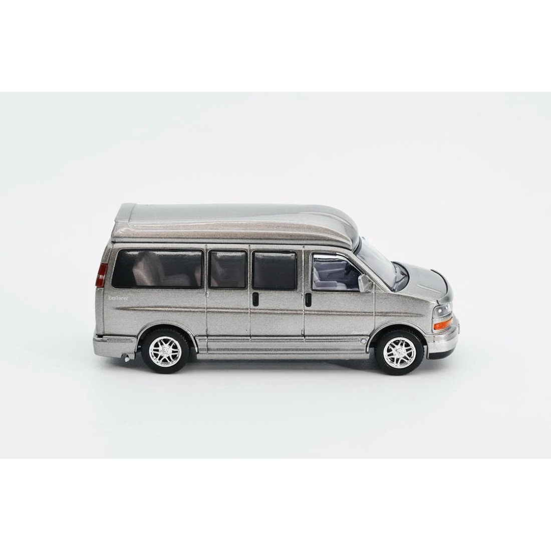*PRE-ORDER* GMC Savana Explorer Limited SE, 1:64 Scale (Titanium Grey)