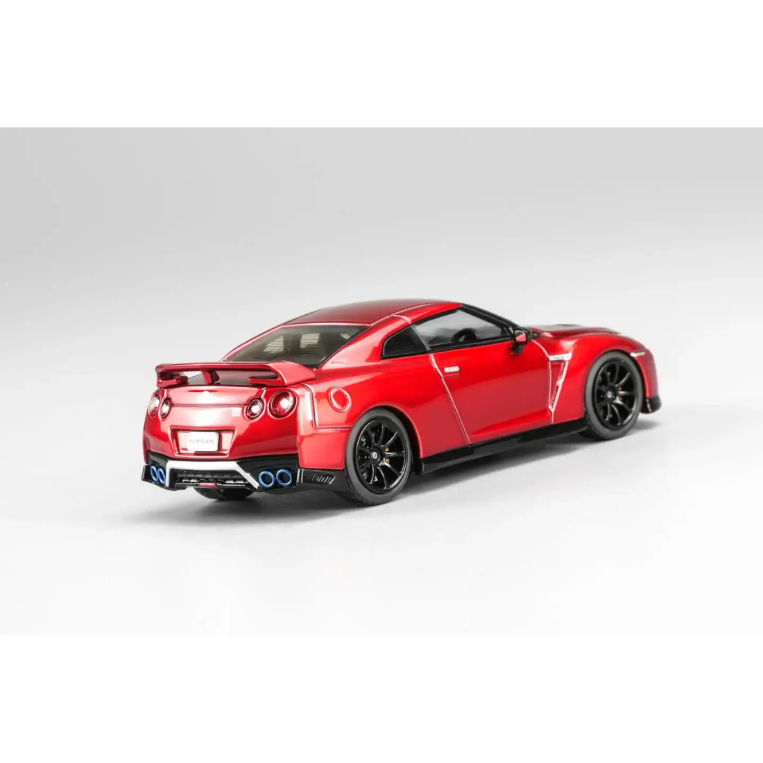 *HKTCS 2026* Nissan Skyline GT-R R34 Customized Red (Limited to 399pcs), 1:64 Scale