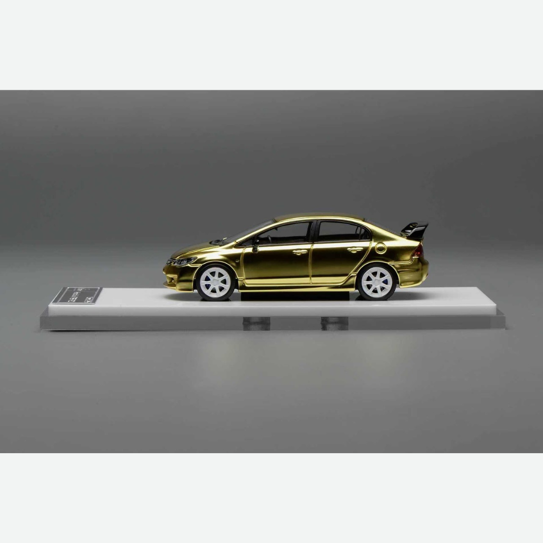 Honda Civic Type-R FD2, 1:64 Scale (Gold)
