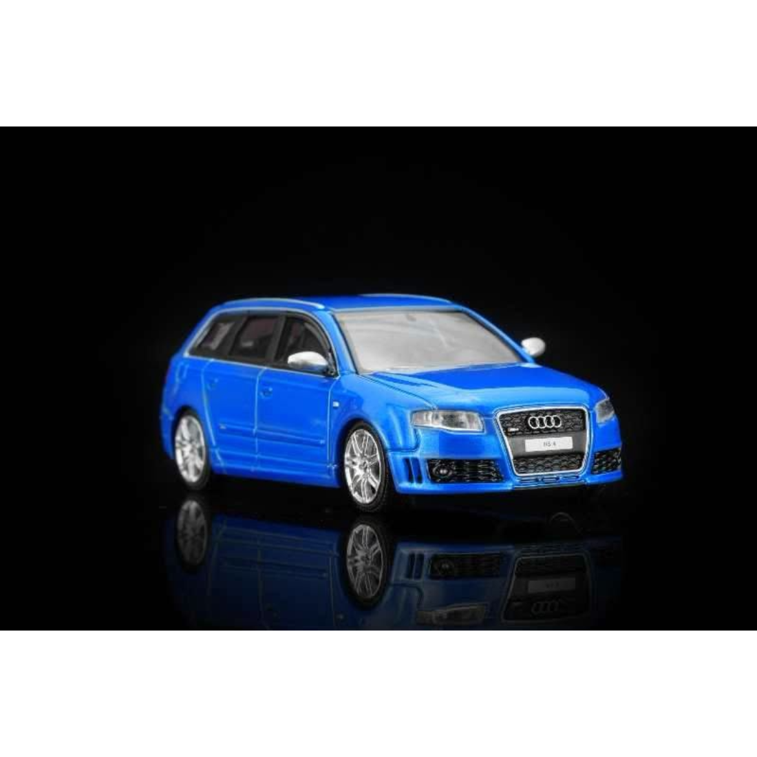 *PRE-ORDER* Audi RS 4 (B7) 2005, 1:64 Scale (Sprint Blue Pearl)