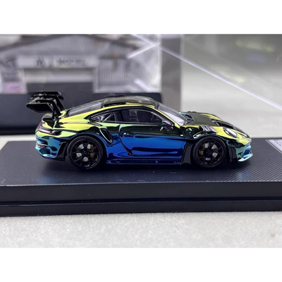 Porsche 911 GT3 RS (Limited to 401 of 499), 1:64 Scale (Chrome Multicolor)