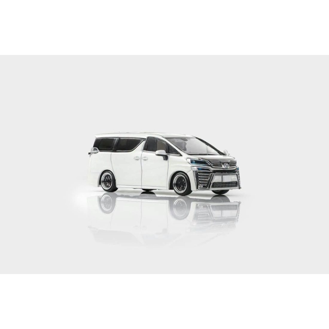 *PRE-ORDER* Toyota Vellfire H30W Customized Version, 1:64 Scale (White)