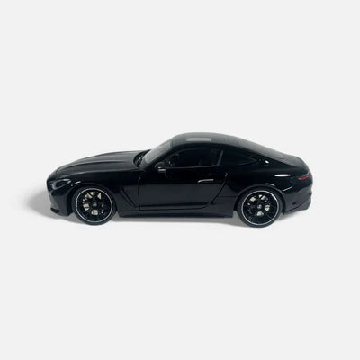 Premium scale diecast model car  – Mercedes-AMG GT 63, 1:18 Scale (Obsidian Black) Collectible