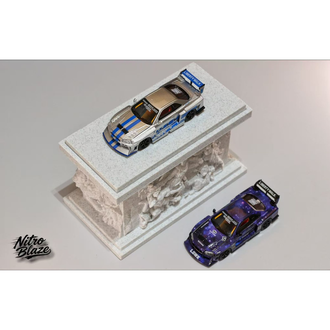 *PRE-ORDER* Skyline ER34, LB-Super Silhourte Wide Body (Removable Hood & 1 Transparent Hood Included) Silver Swirl, 1:64 Scale