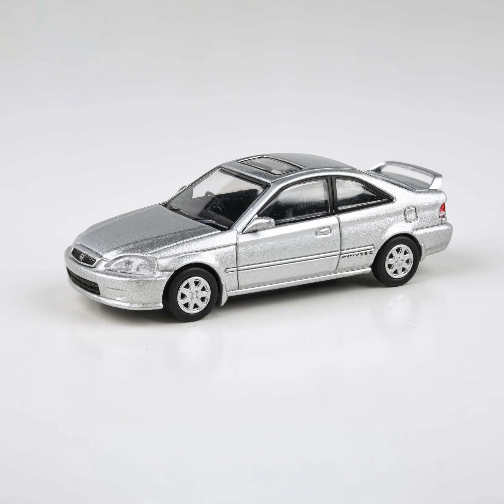 Premium scale diecast model car  – Honda Civic Si EM1 Vogue RHD '99, 1:64 Scale (Silver) Collectible