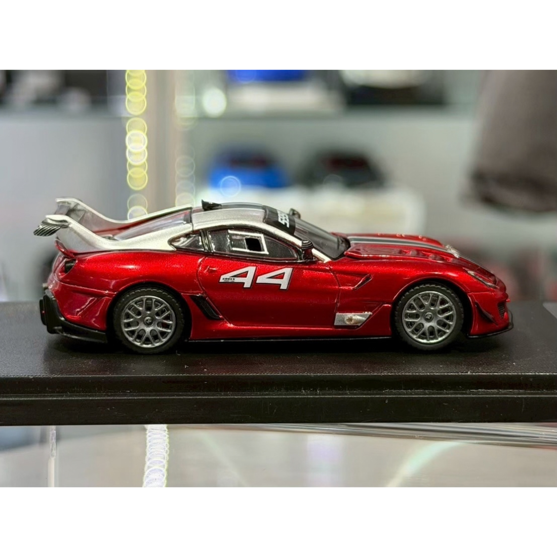 Ferrari 599XX EVO, 1:64 Scale