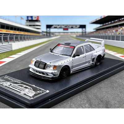 Mercedes-Benz 500 E W124, 1:64 Scale (Silver)