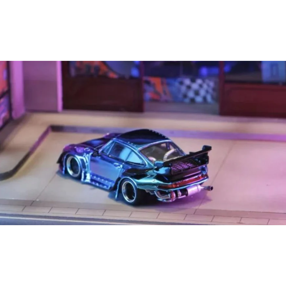 Porsche RWB (Limited to 499pcs), 1:64 Scale (Chrome Blue Purple)