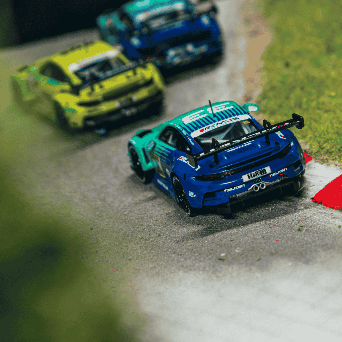 *PRE-ORDER* X iXO Models Porsche 911 GT3 R Nürburgring 24h 2024 Julien Andlauer / Klaus Bachler / Sven Müller / Alessio Picariello, 1:64 Scale