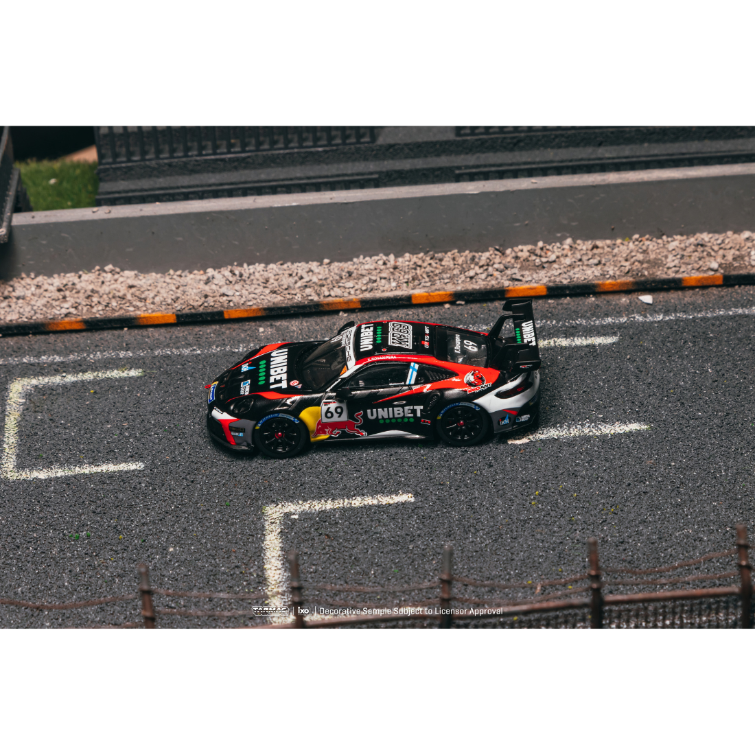 *PRE-ORDER* Porsche 911 GT3 Cup (992) Porsche Carrera Cup Benelux 2024 Kalle Rovanperä, 1:64 Scale