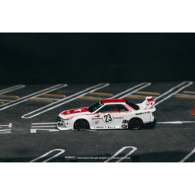 *PRE-ORDER* LB-KAIDO WORKS Nissan R32 Skyline (with Trading Cards), 1:64 Scale