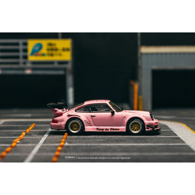 RWB 930 Southern Cross, 1:64 Scale