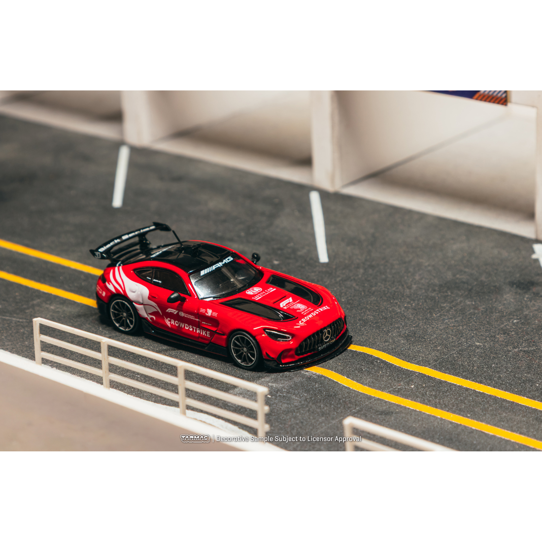 *PRE-ORDER* Mercedes-Benz AMG GT Black Series Safety Car 2026 (Chance of Chase Car), 1:64 Scale