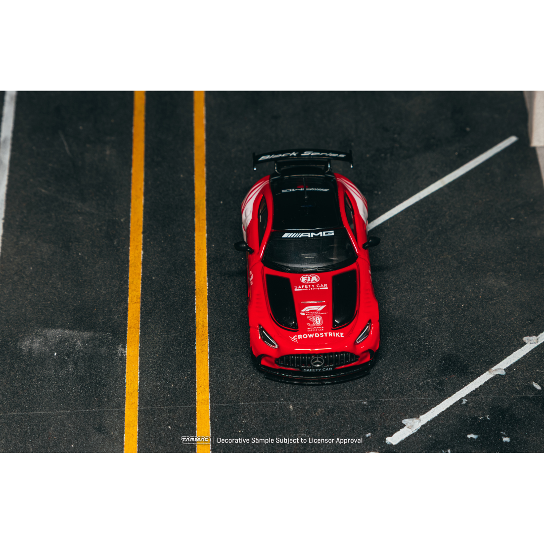 *PRE-ORDER* Mercedes-Benz AMG GT Black Series Safety Car 2026 (Chance of Chase Car), 1:64 Scale