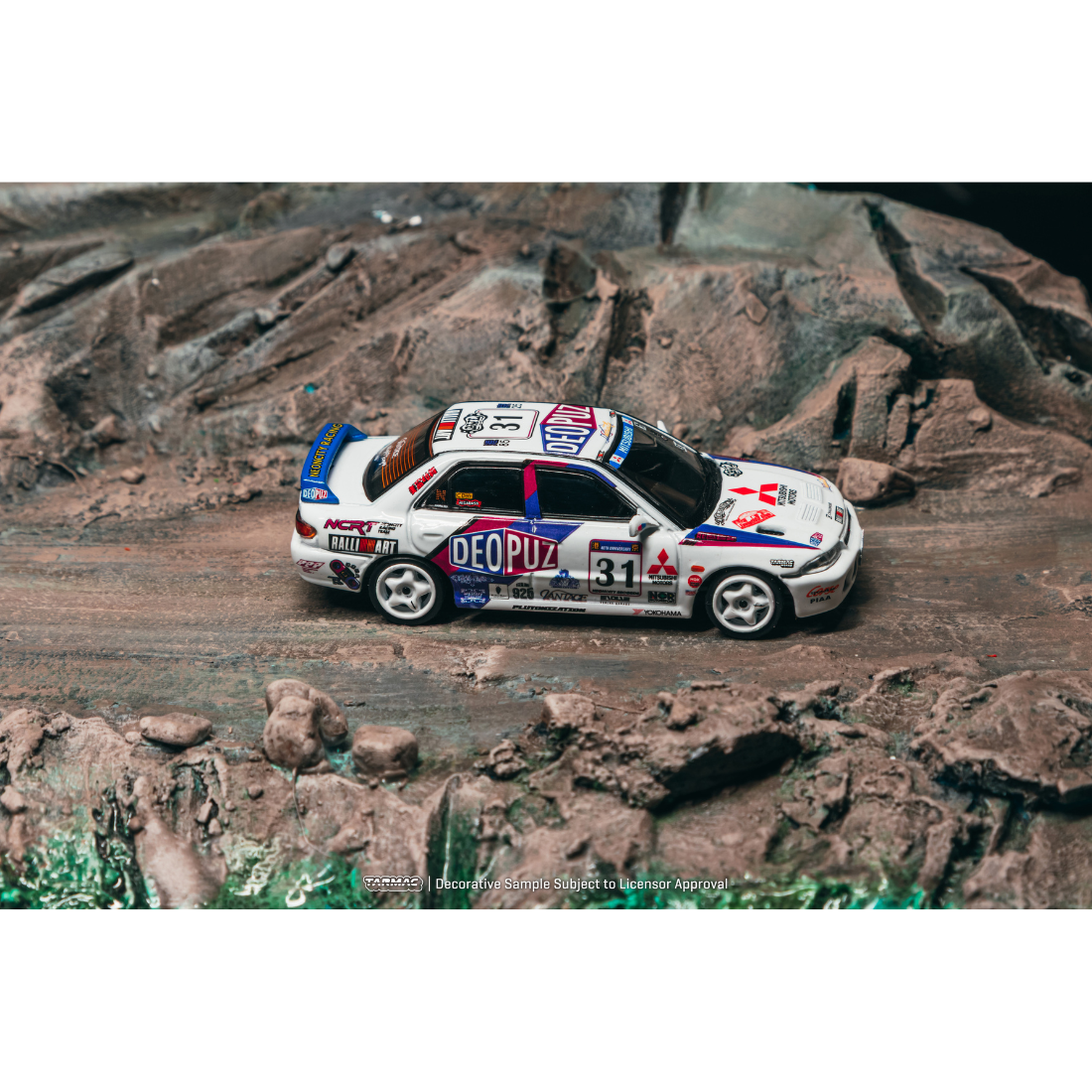 *PRE-ORDER* Mitsubishi Lancer Evolution Hong Kong Beijing Rally 2025 (Chance of Chase Car), 1:64 Scale