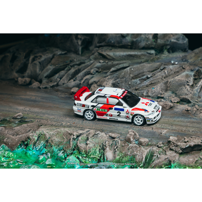 *PRE-ORDER* Mitsubishi Lancer Evolution III Hong Kong Beijing Rally  Winner Ari Vatanen / Christian Gilbert  (Chance of Chase Car) 1996, 1:64 Scale