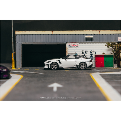 *PRE-0RDER* Nissan VeilSide FFZ400 Fairlady Z Chance of Chase Car, 1:64 Scale (White)