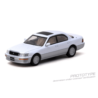 *PRE-ORDER* Lexus LS400 (UCF10) Chance of Chase Car, 1:64 Scale (Pearl White)