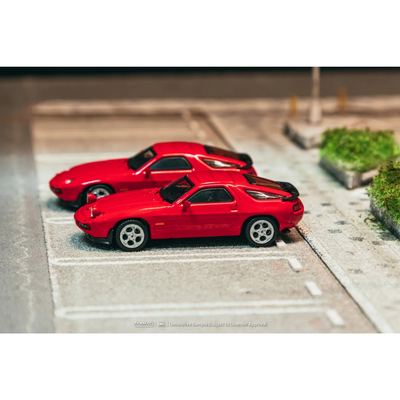 *PRE-ORDER* Porsche 928 S, 1:64 Scale (Red)