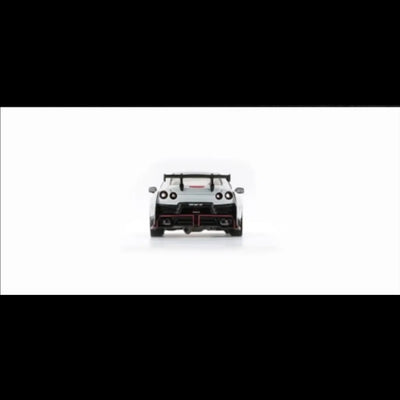 *TMCS 2026* Top Secret  35GT-R White Pearl Matte with Carbon Bonnet, 1:64 Scale